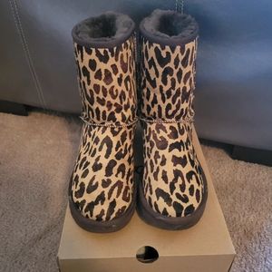 Cheetah print ugg boots